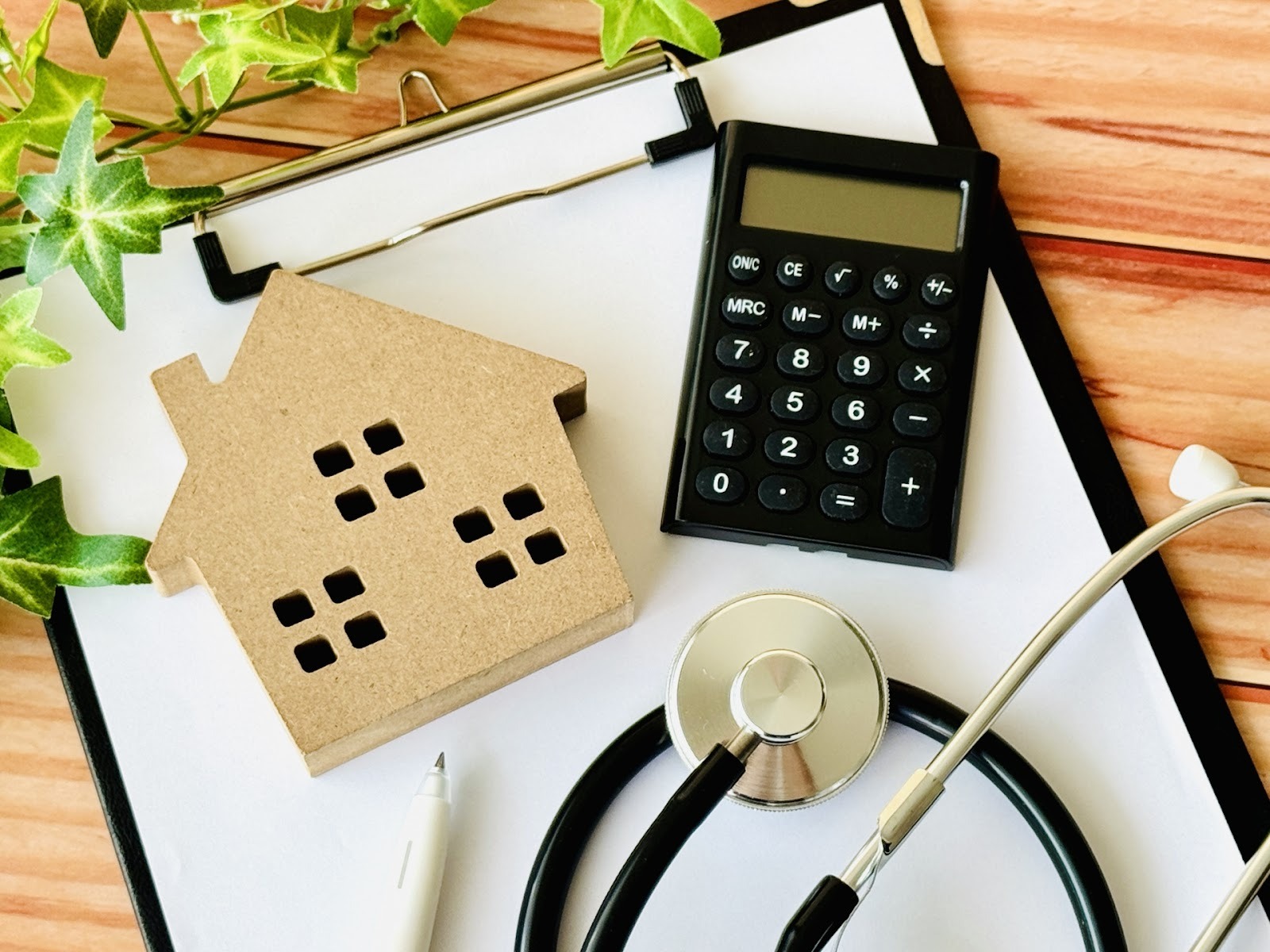 不動産売買で迷わない｜インスペクションとは？必要性とタイミングを解説